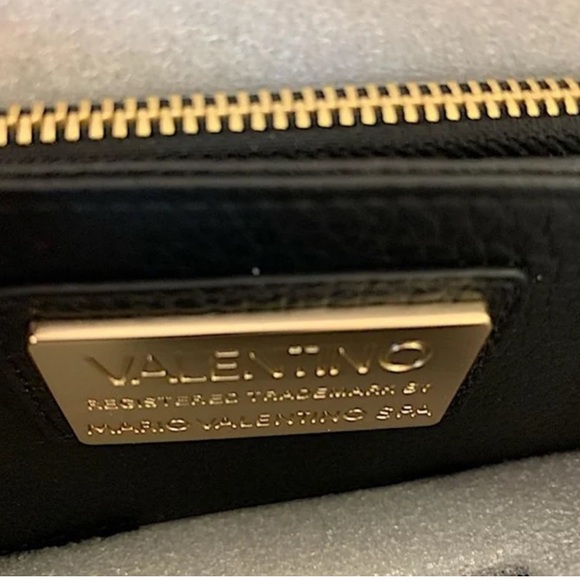 Mario Valentino Wallet - Picture 7 of 10